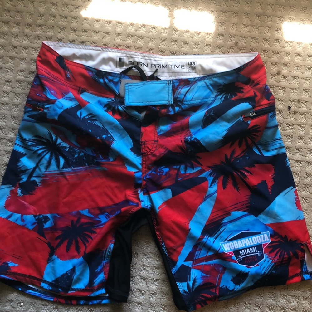 Born primitive board/training shorts